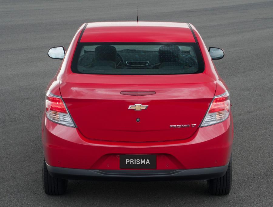  Chevrolet Prisma LT 2013 года  (фото 17 из 40)